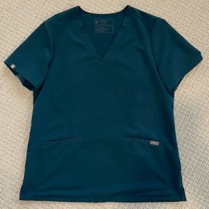 FIGS Caribbean Blue Scrub Set